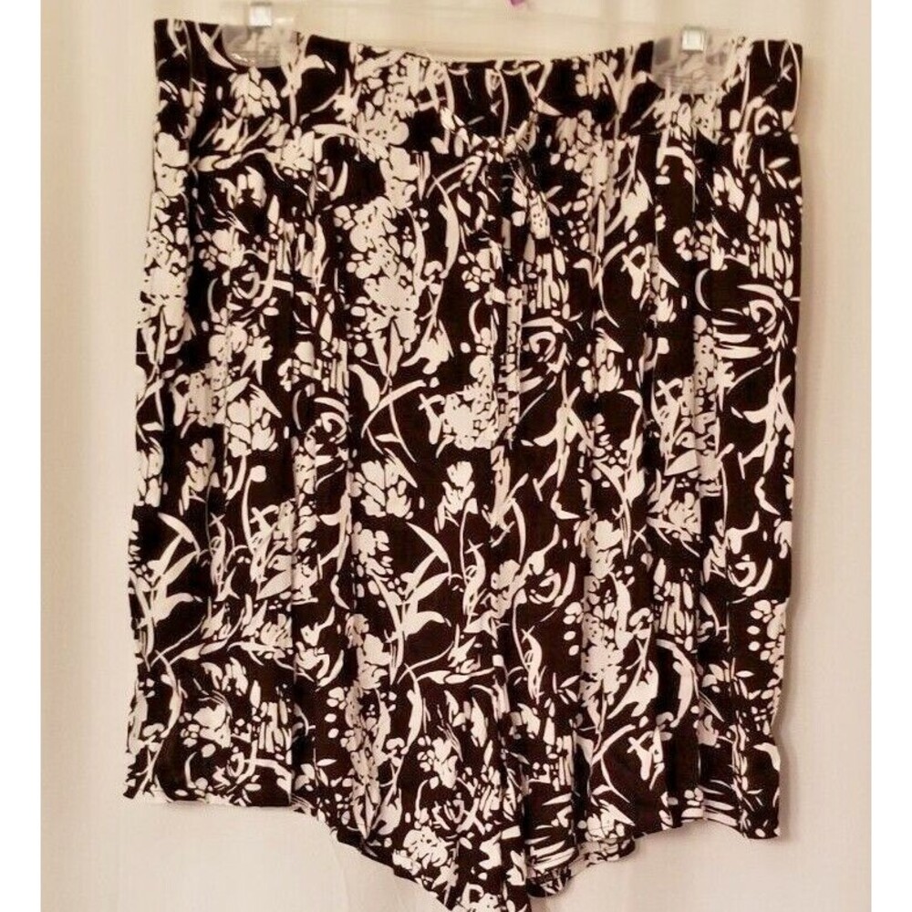 Women's Shorts Tropical Geometric Design Elastic Drawstring Waist Black NEW L/XL